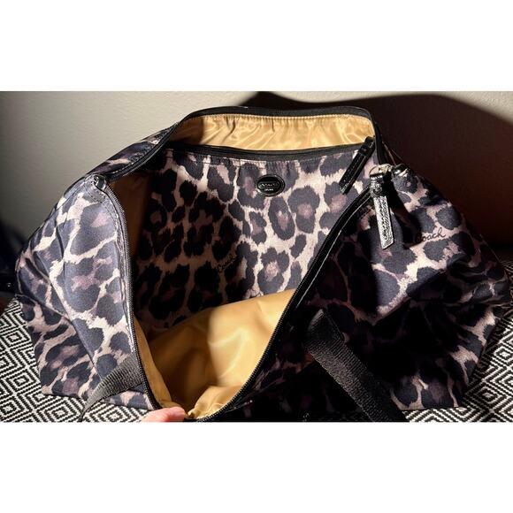 Coach Leopard Print Getaway Weekender Packable XL Tote Travel Bag and Pouch New - Picture 6 of 13